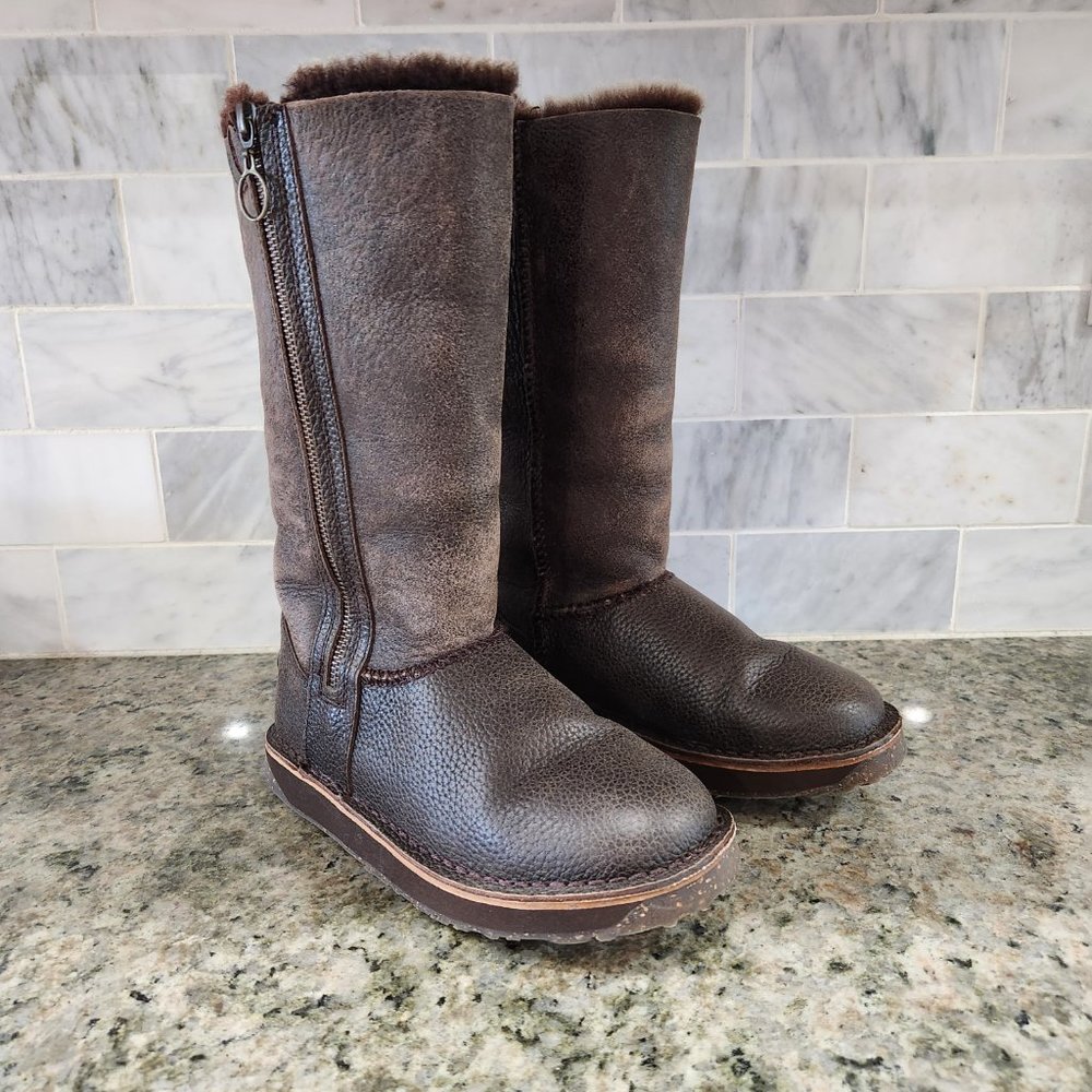 EMU Rare Ashby Australian Sheepskin Boots Chocolate Brown Size 6 W10546 - Picture 2 of 14